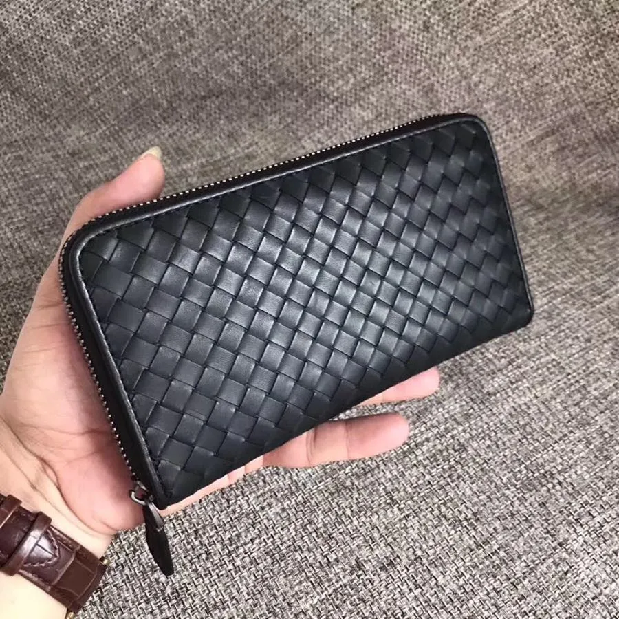 Batch 920 🎉🎉🎉BV fetal cowhide woven wallet✅✅🔥🔥 BOTTEA VENETA Style number: 1008# Material: Purely hand-woven imported fetal cowhide Specifications: Picture size BVBVBV